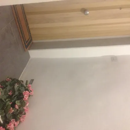 Apartment Gradoni Di Chiaia Naples